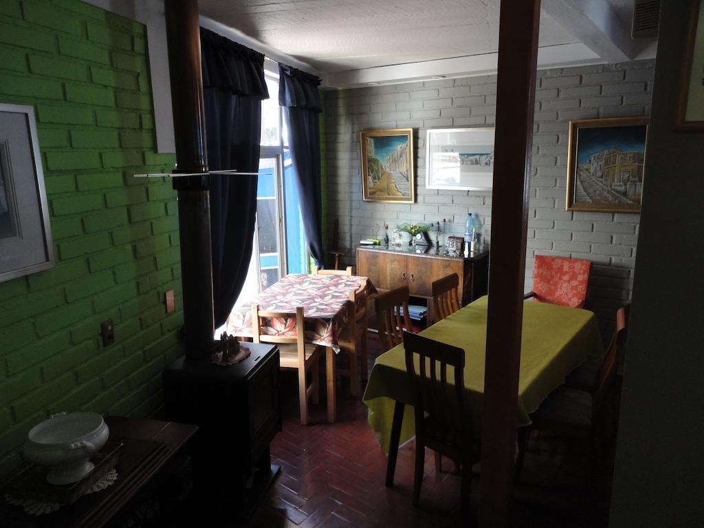 Hostal Recuerdos De Familia Valparaiso Luaran gambar